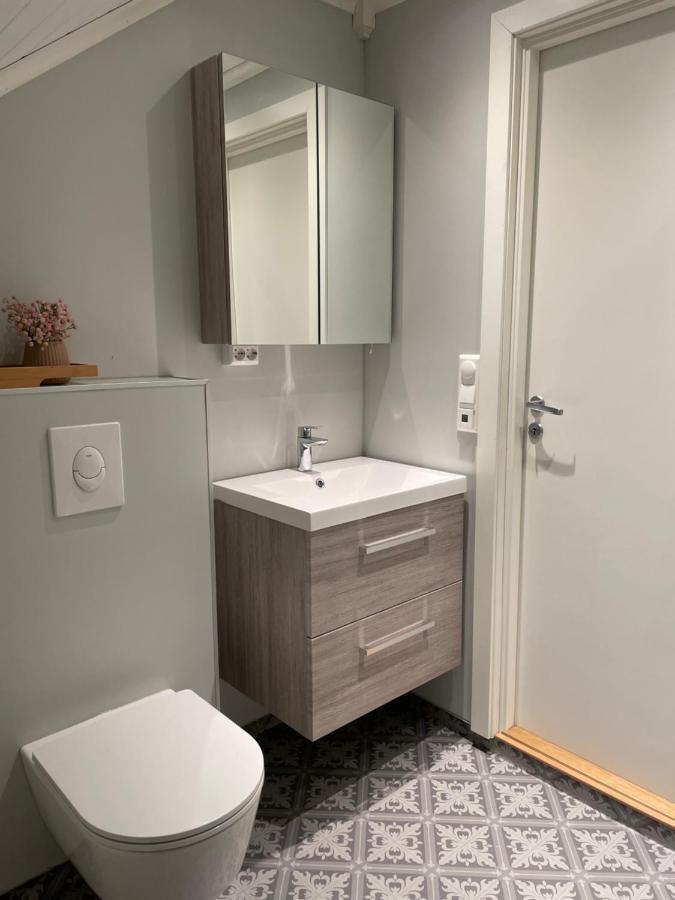 Modern, Small Appartment Larvik Extérieur photo